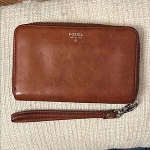Fossil Cognac Brown Leather Zip Wristlet with Strap